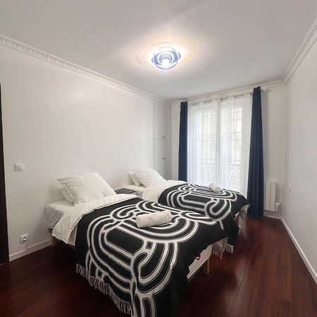 Superbe Appartement Renove Au Coeur De La Capitale Paris Exterior photo
